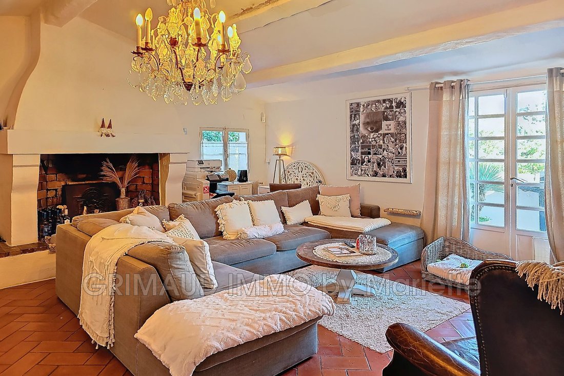 Villa in La Garde-Freinet, Provence-Alpes-Côte d'Azur, France 4 - 14623826