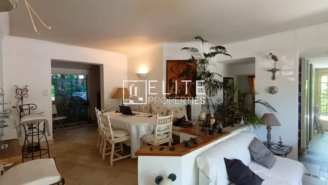 House in Mougins, Provence-Alpes-Côte d'Azur, France 5 - 14310308