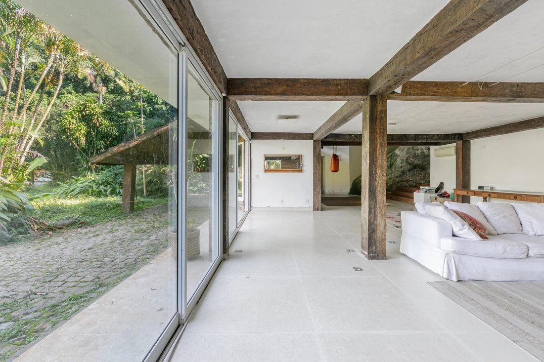 Villa in Rio de Janeiro, State of Rio de Janeiro, Brazil 5 - 11523011