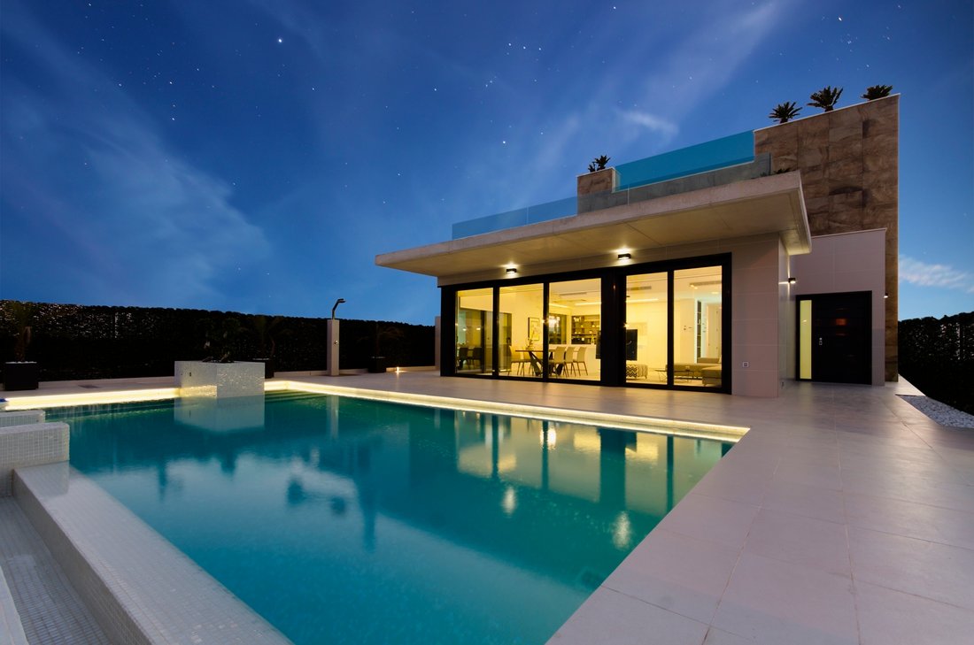 Villa in Dehesa de Campoamor, Orihuela, Valencian Community 1 - 12415176