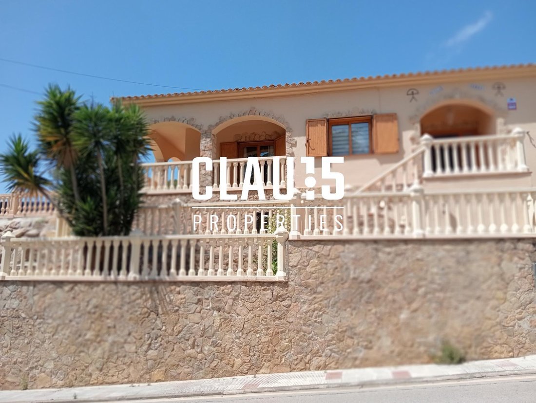 Villa in Lloret de Mar, Catalonia, Spain 2 - 15179983