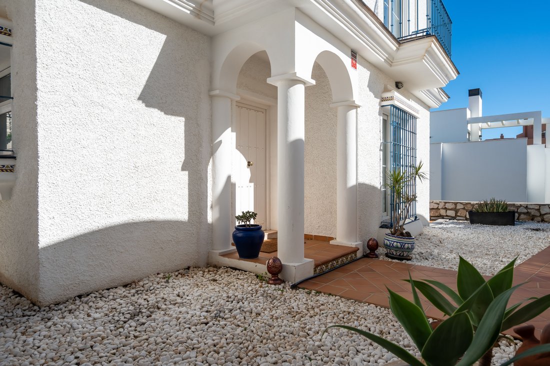 Villa a Fuengirola, Andalusia, Spagna 1 - 15180779