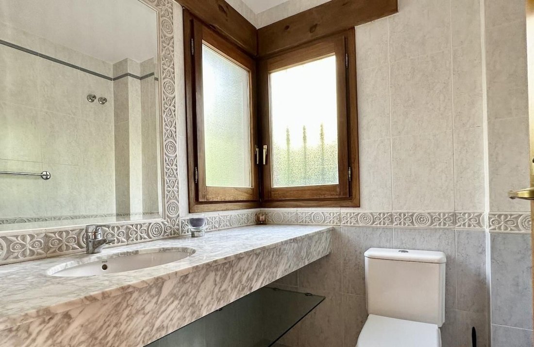 Villa in Zona de Mascarat, Valencian Community, Spain 5 - 12457351
