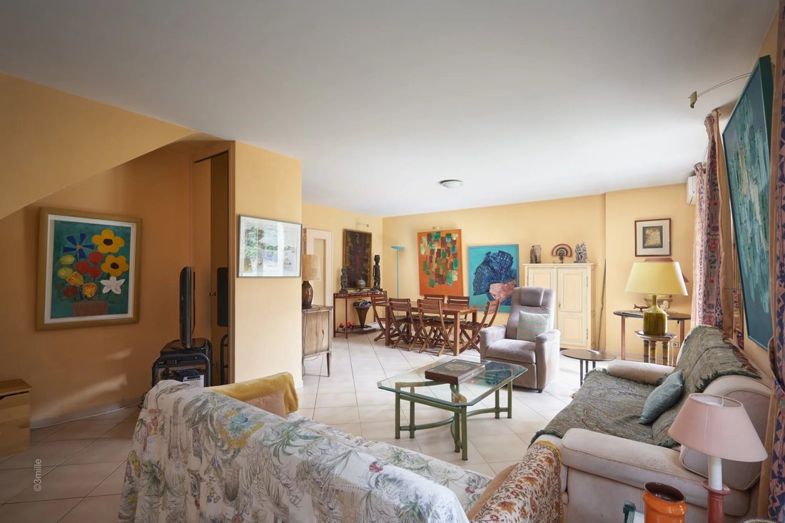 Villa in Antibes, Provence-Alpes-Côte d'Azur, France 5 - 12265504