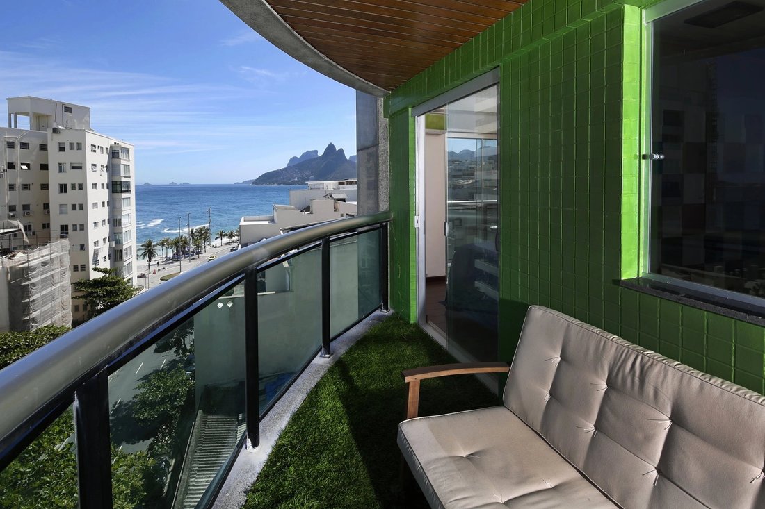 Apartment in Rio de Janeiro, State of Rio de Janeiro, Brazil 2 - 10449503
