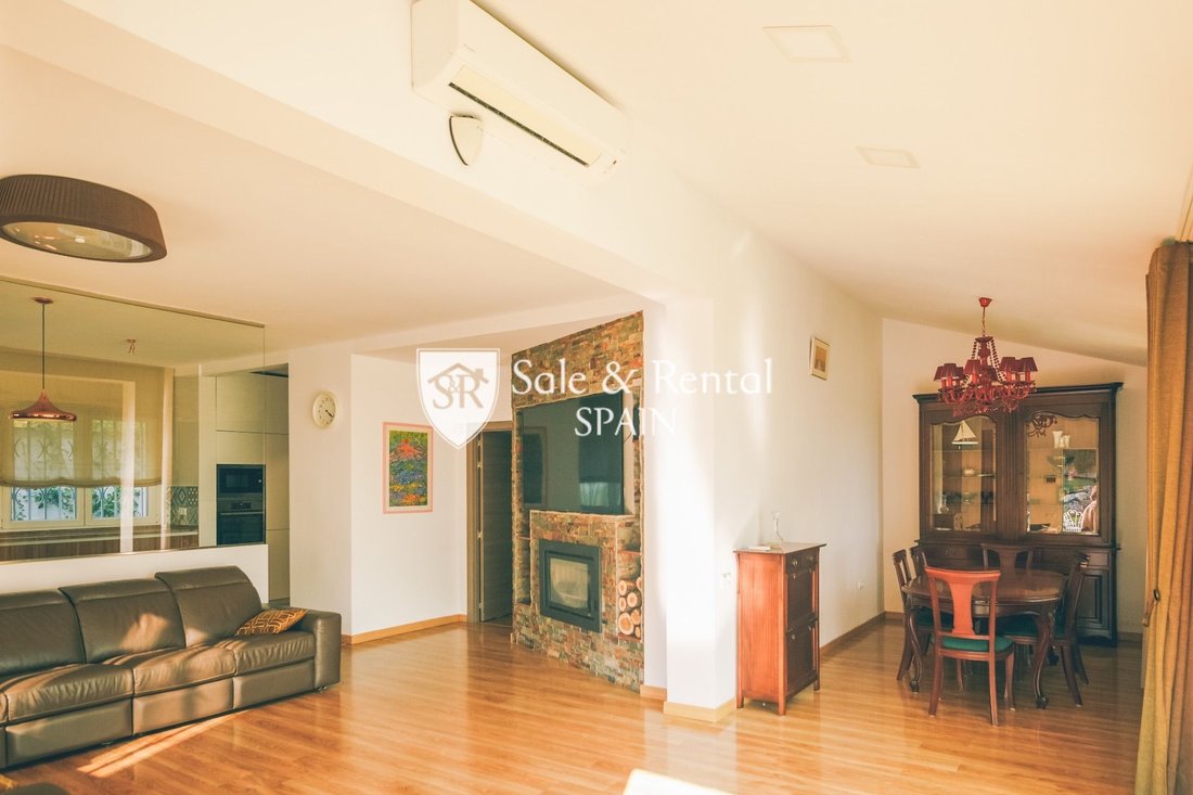 Chalet in Lloret de Mar, Catalonia, Spain 3 - 15180297