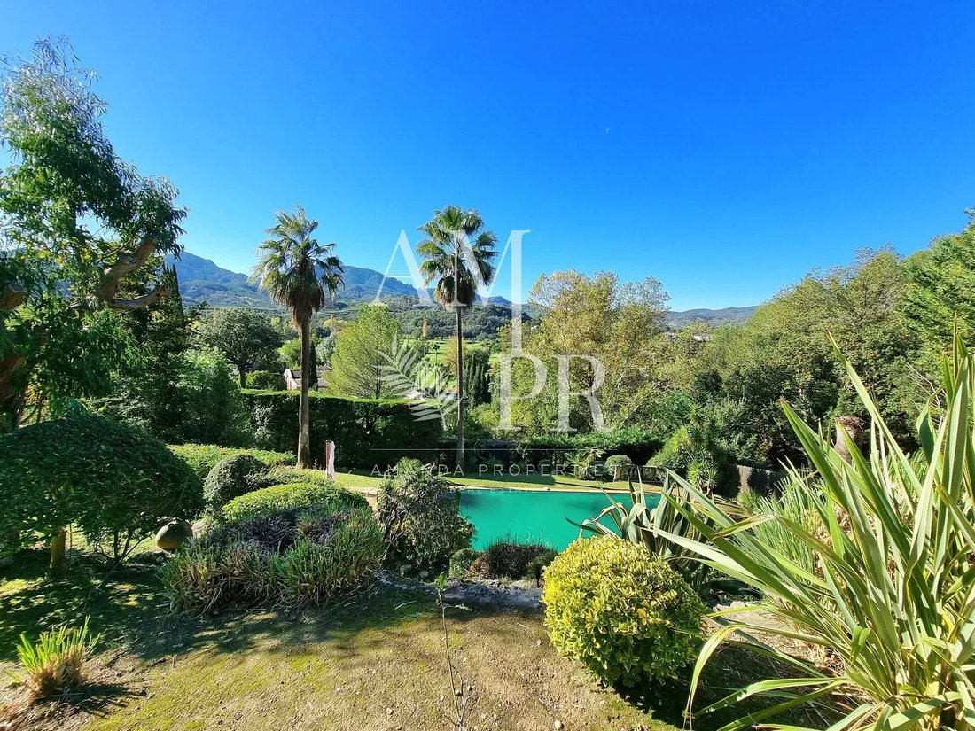 Villa in Les Termes, Mandelieu-la-Napoule, France 2 - 12377049