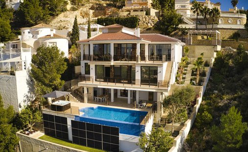 Villa in Zona de Mascarat, Valencian Community, Spain 1
