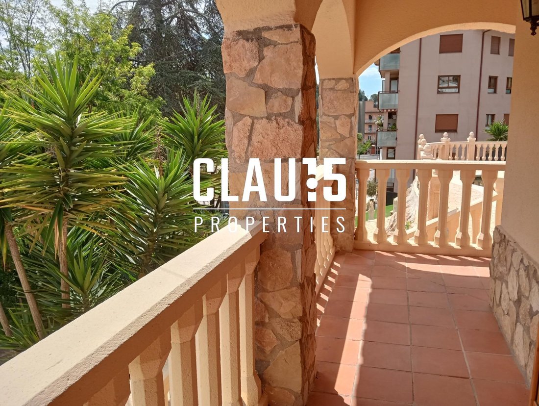 Villa in Lloret de Mar, Catalonia, Spain 4 - 15179983