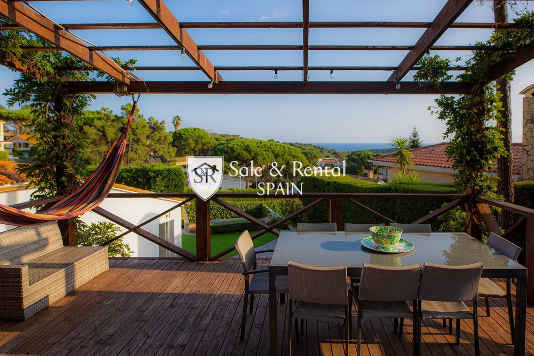 Chalet in Lloret de Mar, Catalonia, Spain 1 - 15180297