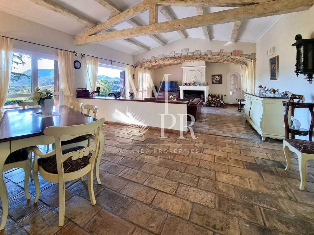 Villa in Les Termes, Mandelieu-la-Napoule, France 4 - 12377049