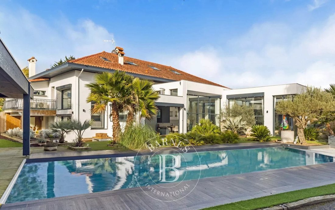 House in Anglet, Nouvelle-Aquitaine, France 2 - 14769717