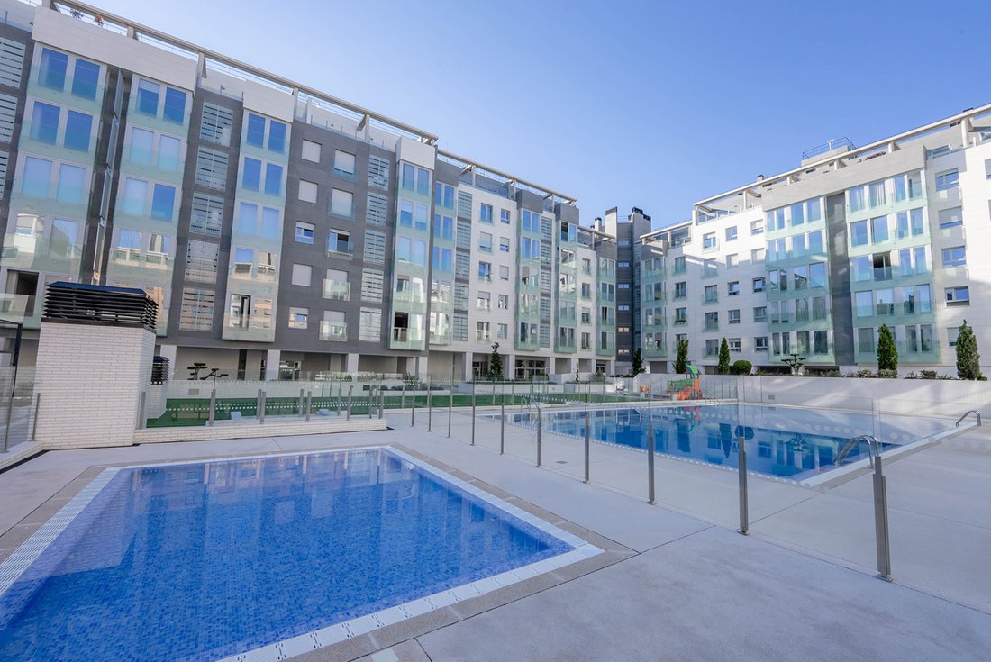 Apartment in Fuencarral-El Pardo, Madrid, Spain 1 - 12417007