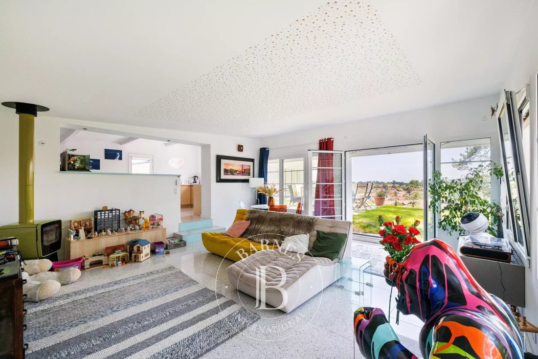 House in Seignosse, Nouvelle-Aquitaine, France 2 - 14567496