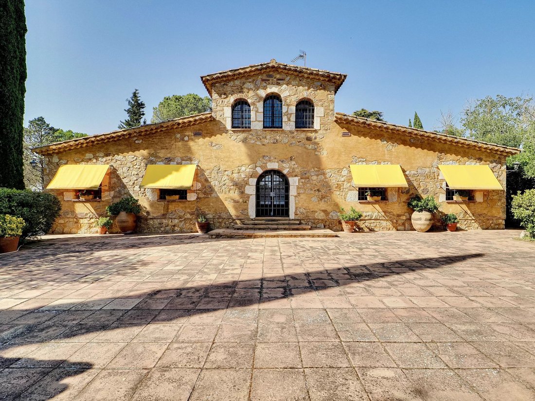 Country House in Caldes de Malavella, Catalonia, Spain 2 - 14285009