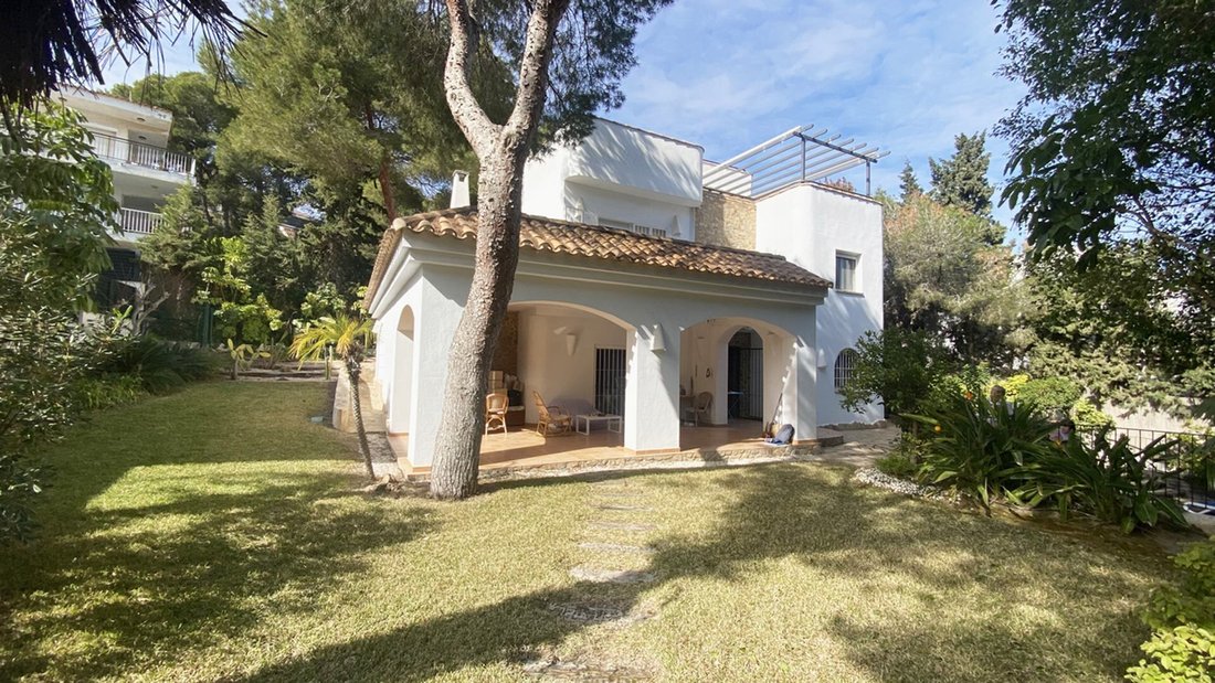 Villa in Dehesa de Campoamor, Orihuela, Valencian Community 1 - 12619787