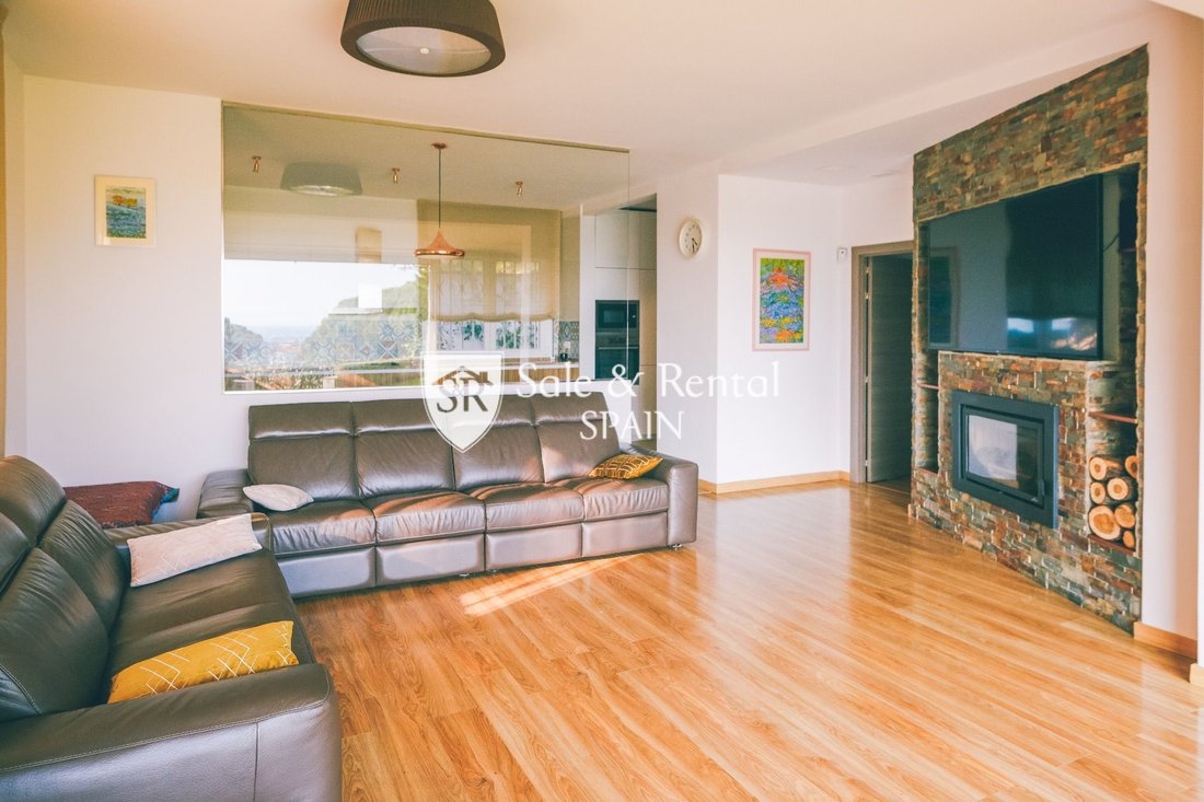 Chalet in Lloret de Mar, Catalonia, Spain 5 - 15180297