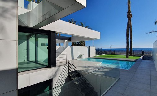 Villa in San Juan Playa, Alicante, Valencian Community 1