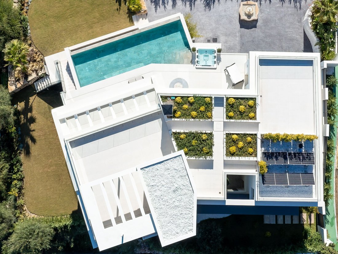 Villa in La Quinta, Benahavis, Andalusia 3 - 15180805