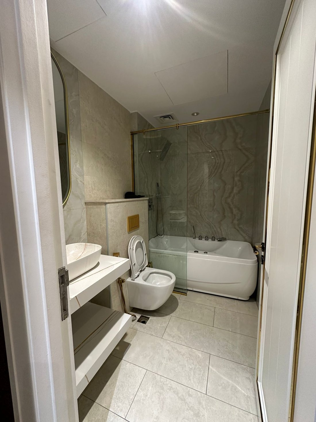 Apartment in Downtown Dubai, Dubai, United Arab Emirates 3 - 15179848