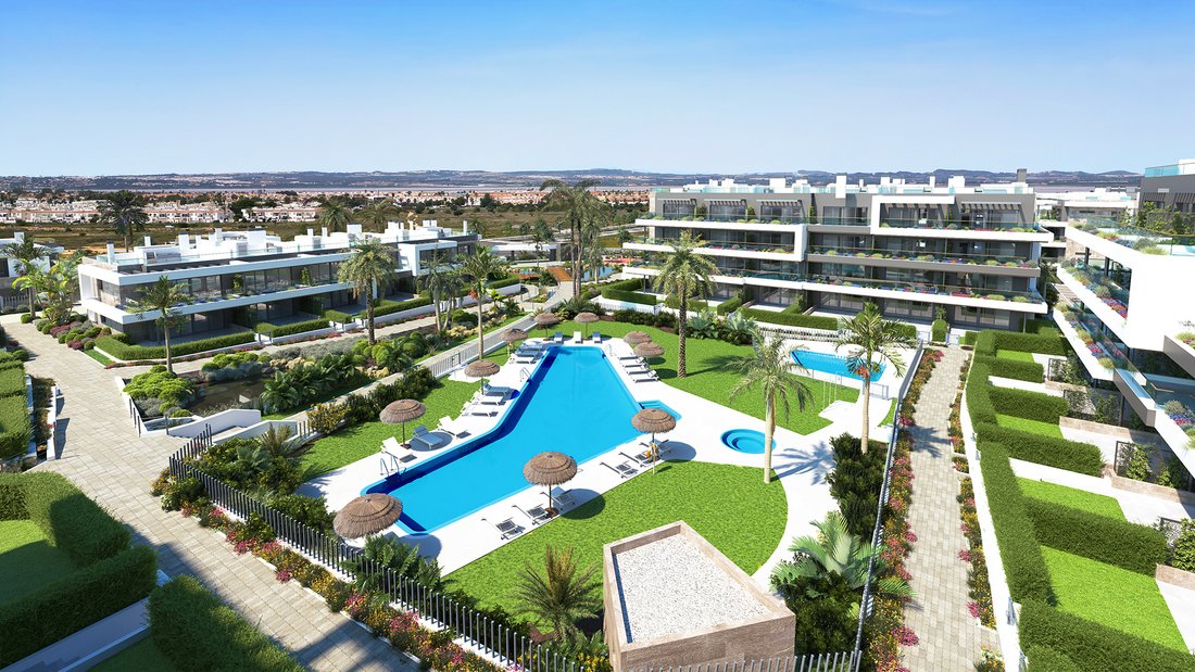 Villa in Torrevieja, Valencian Community, Spain 1 - 13604425