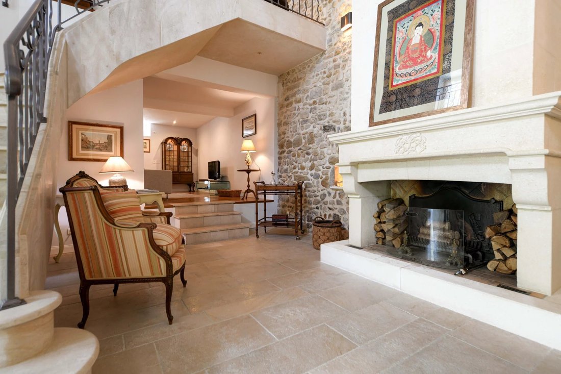 House in Uzès, Occitanie, France 5 - 15182459