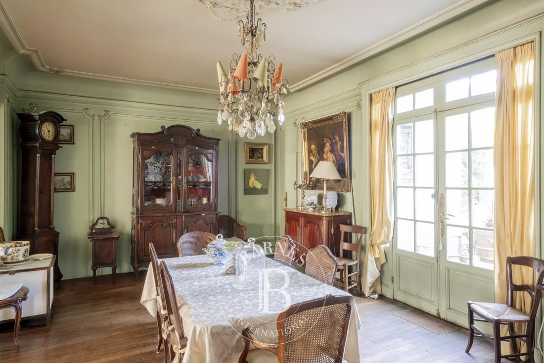 House in Capucins-Saint Michel-Nansouty-Saint Genès, Bordeaux, France 2 - 15182287