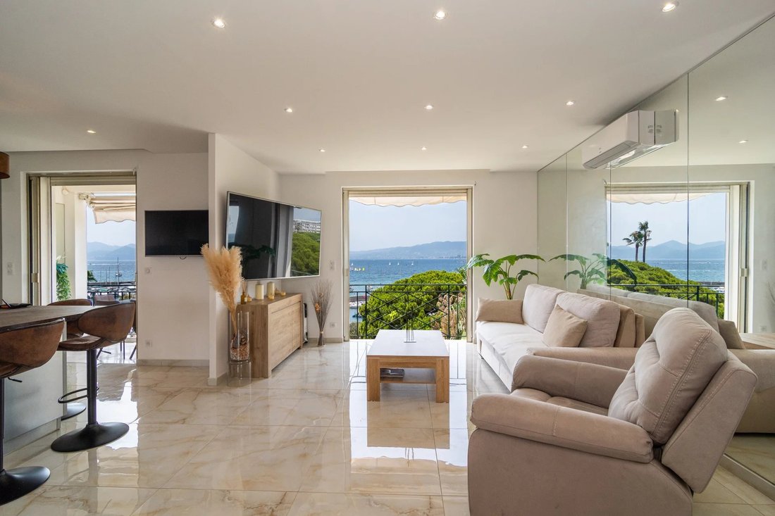 Apartment in Cannes, Provence-Alpes-Côte d'Azur, France 1 - 13097079