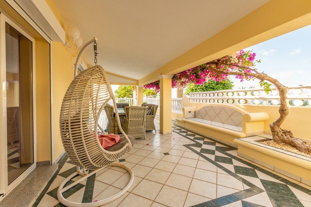 Villa in Callao Salvaje, Adeje, Canary Islands 3 - 12416941