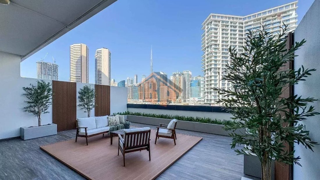 Apartment in Business Bay, Dubai, United Arab Emirates 1 - 15182205