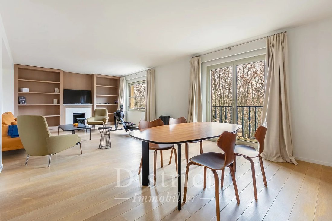 Apartment in Gros Caillou, Paris 7e Arrondissement, Paris 1 - 13629038
