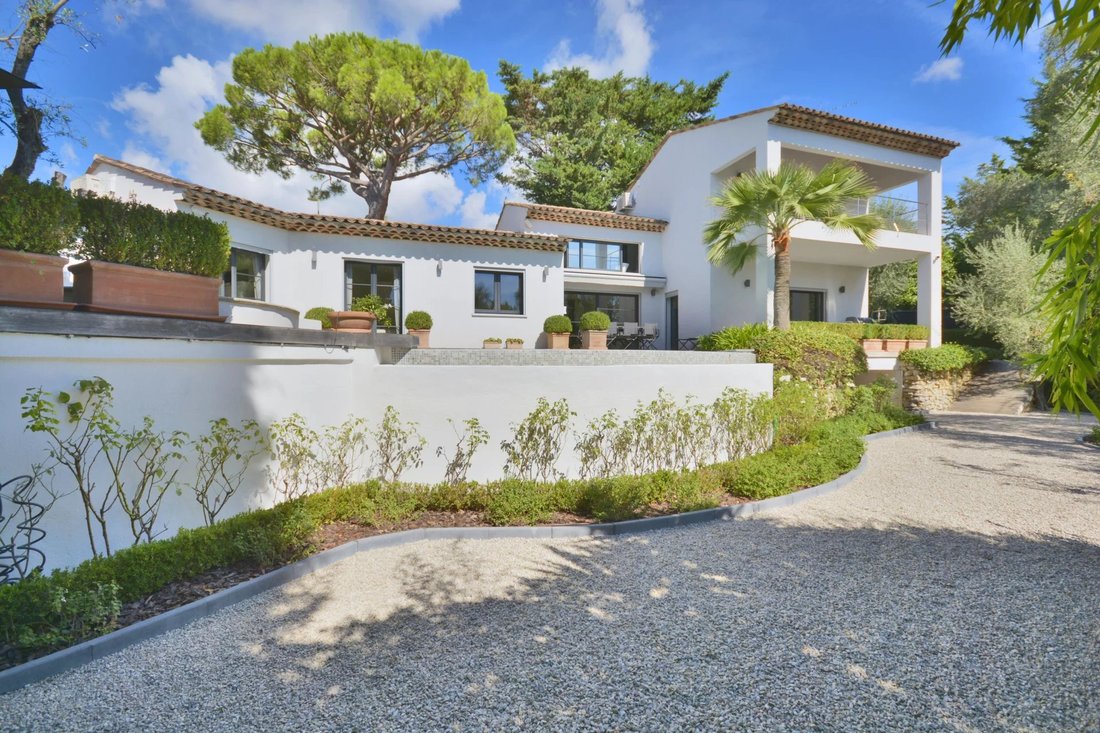 Villa in Collines, Le Cannet, France 5 - 14684928