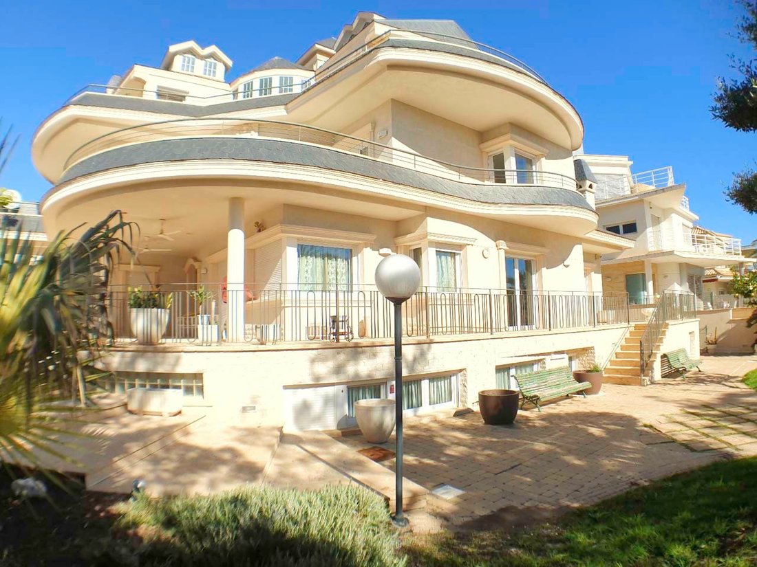 Villa in San Juan Playa, Alicante, Valencian Community 1 - 12417036