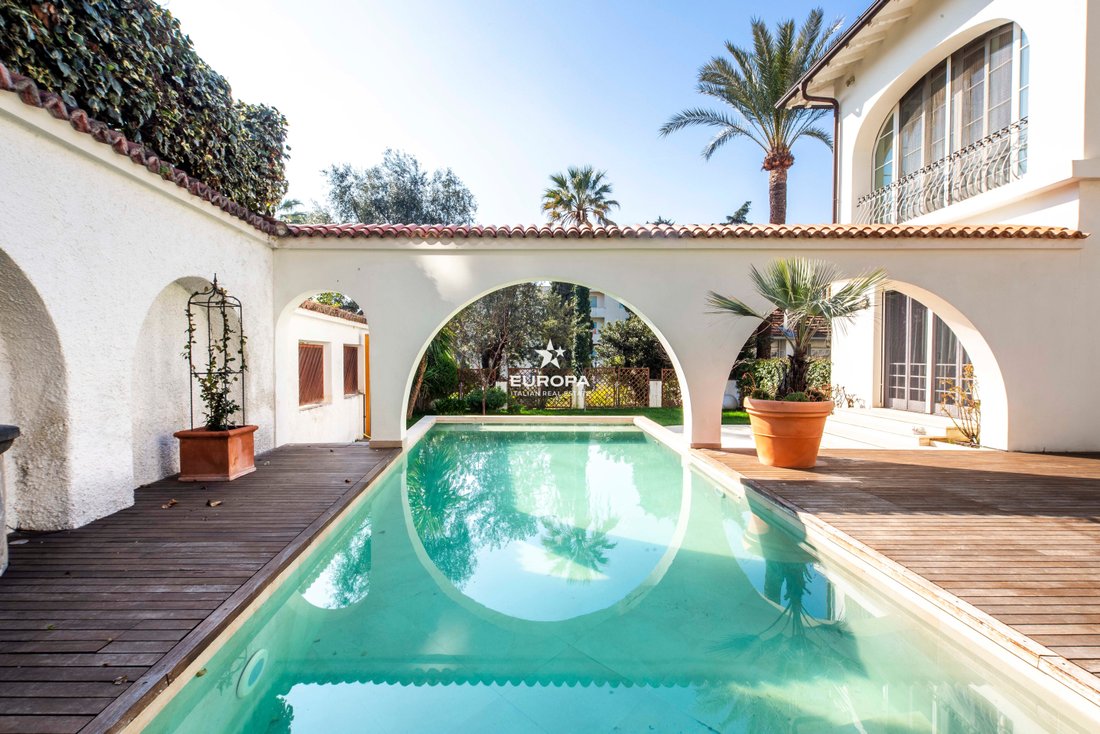 Villa in Center - Marina, Sanremo, Liguria 1 - 15183377