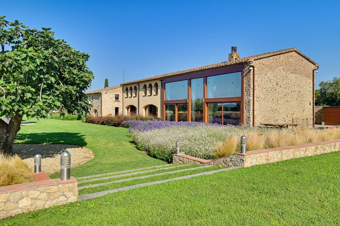 Country House in Pals, Catalonia, Spain 4 - 14476183