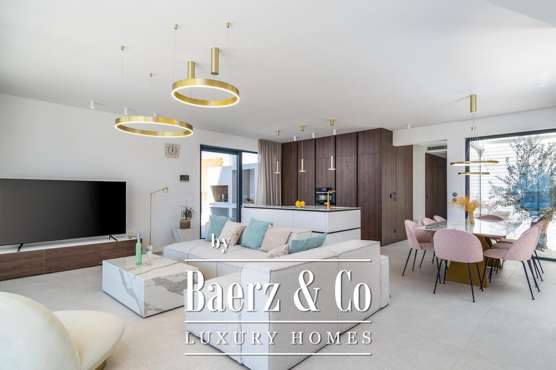 Villa in Miljevac, Split-Dalmatia County, Croatia 2 - 15183200