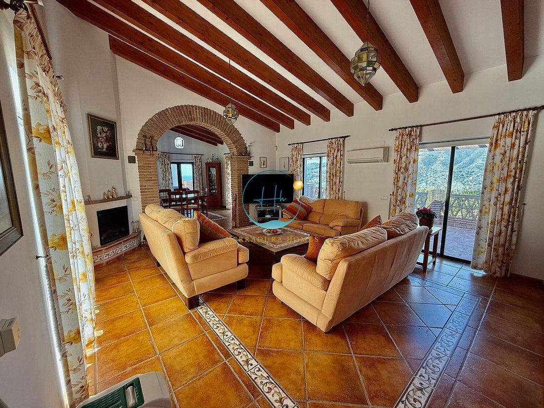 Villa in La Herradura, Almunecar, Spain 3 - 15182089