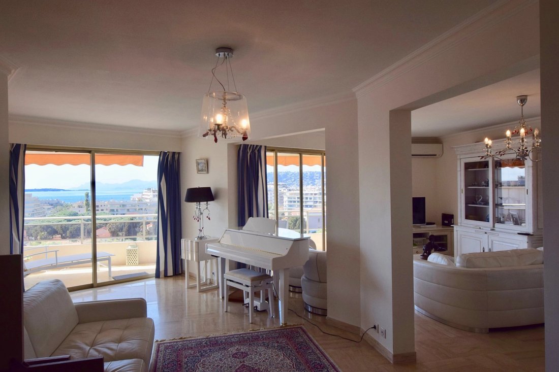 Apartment in Juan les Pins-Gallice, Antibes, France 5 - 11672239