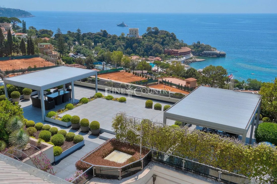 Villa in French Riviera, Provence-Alpes-Côte d'Azur, France 3 - 13046066