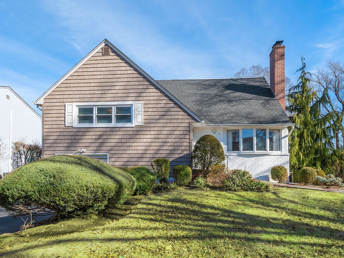 House in Port Washington, New York, United States 1 - 15181608