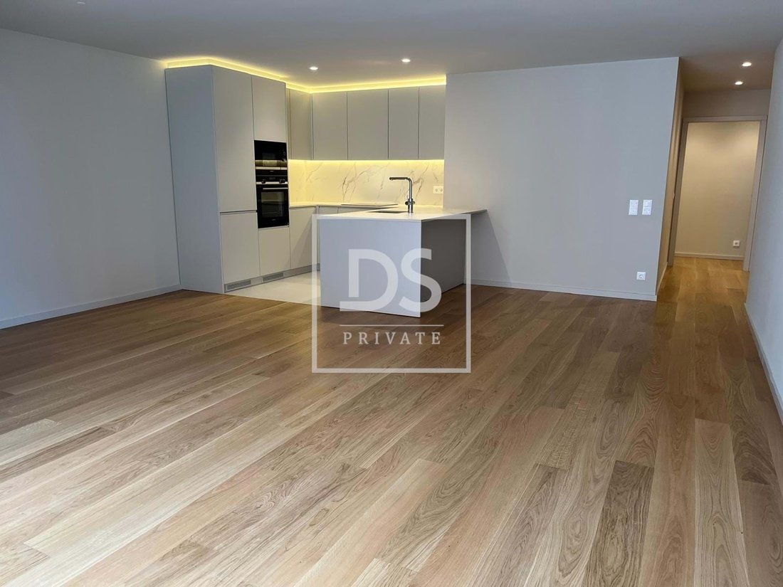 Apartment in Santa Marinha e Sao Pedro da Afurada, Porto District, Portugal 2 - 15182479