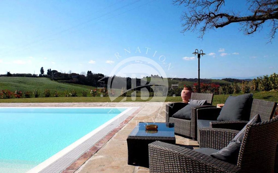 Villa in Center, Castelfiorentino, Tuscany 2 - 14478356