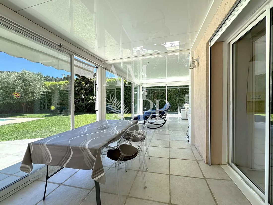 Villa a Vallauris, Provenza-Alpi-Costa Azzurra, Francia 4 - 14379923