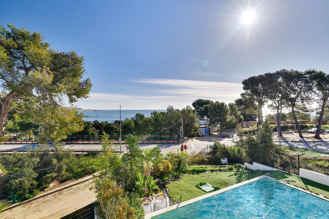 Villa in Calonge i Sant Antoni, Catalonia, Spain 5 - 14285263