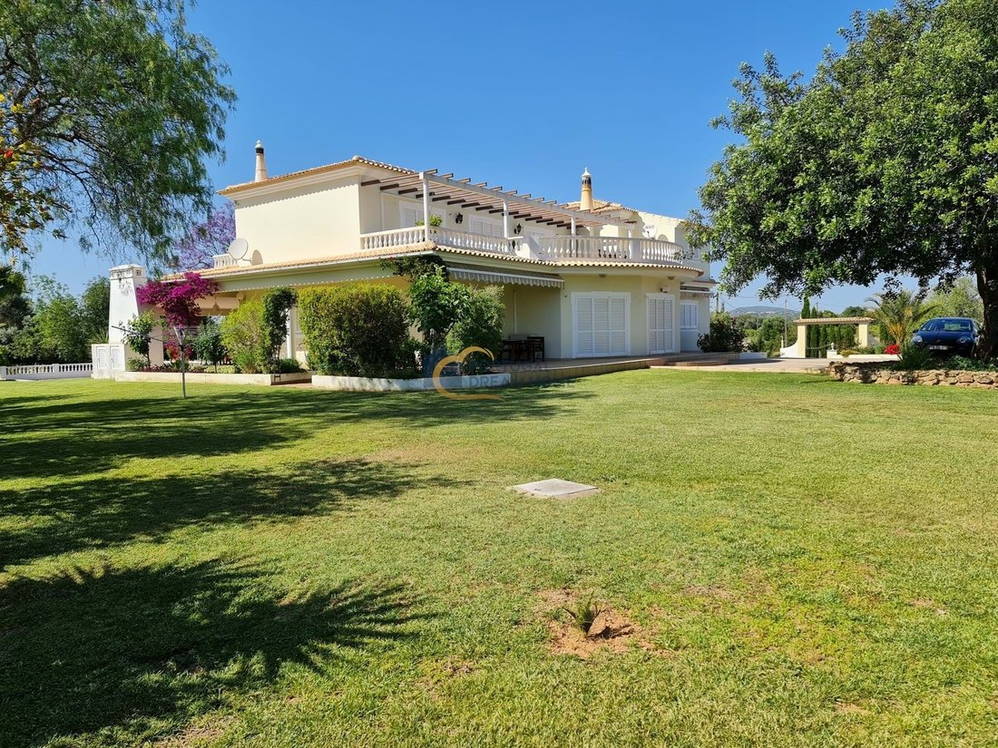 Villa in Silves, Algarve, Portugal 1 - 15153671