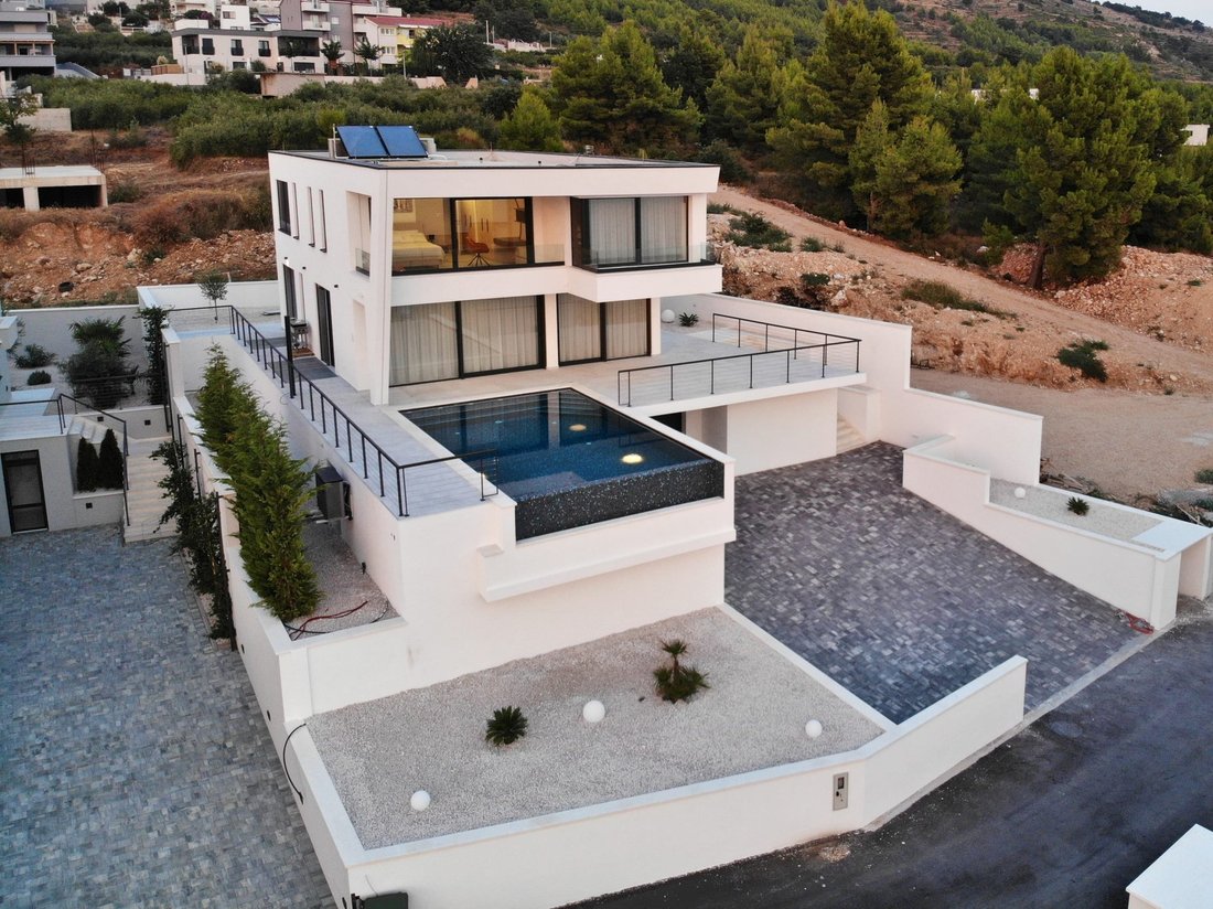 House in Miljevac, Split-Dalmatia County, Croatia 1 - 15182391