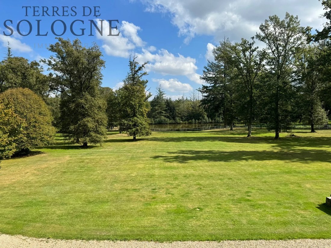Estate in Isdes, Centre-Val de Loire, France 3 - 14761322