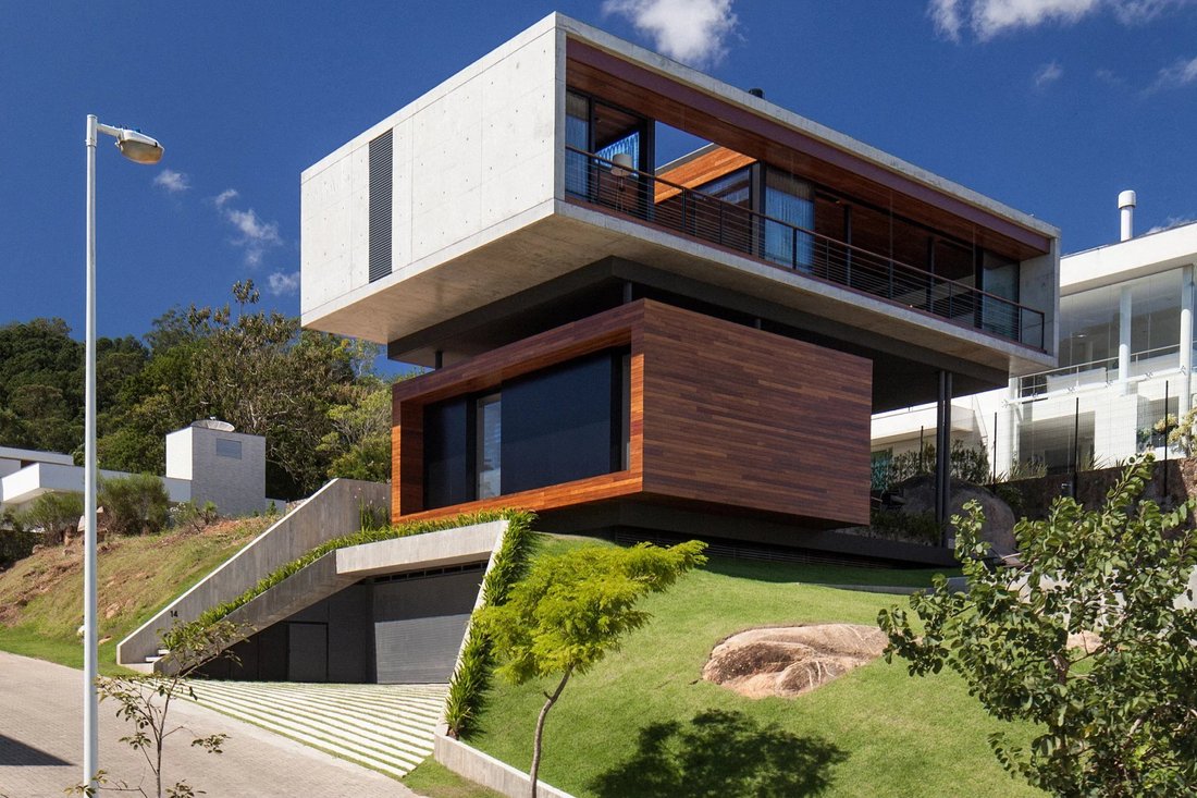 Villa in Florianópolis, State of Santa Catarina, Brazil 1 - 11997648