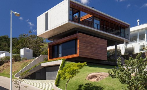 Villa in Florianópolis, State of Santa Catarina, Brazil 1