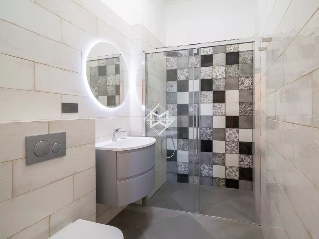 Apartment in Nice, Provence-Alpes-Côte d'Azur, France 5 - 14614831